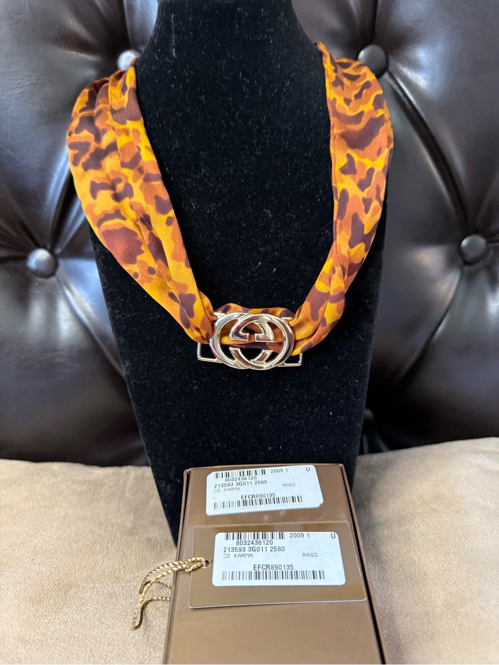 Authentic GUCCI Leopard Print Silk Scarf Choker Necklace Interlocking G Set